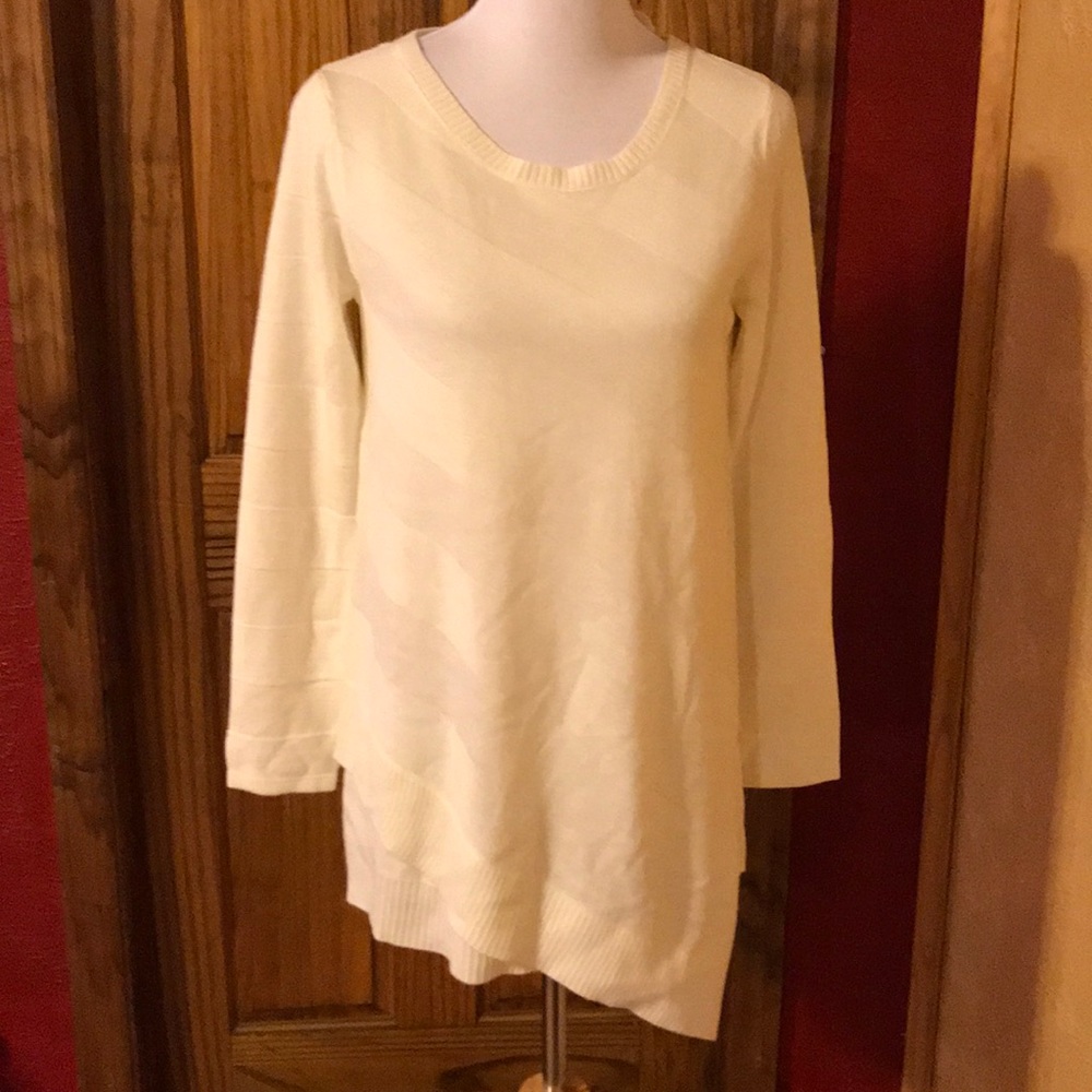 NWT New York & Co sweater